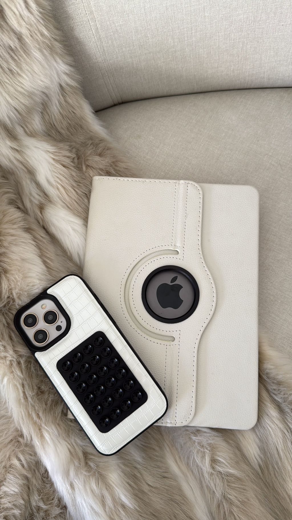Case Leather White