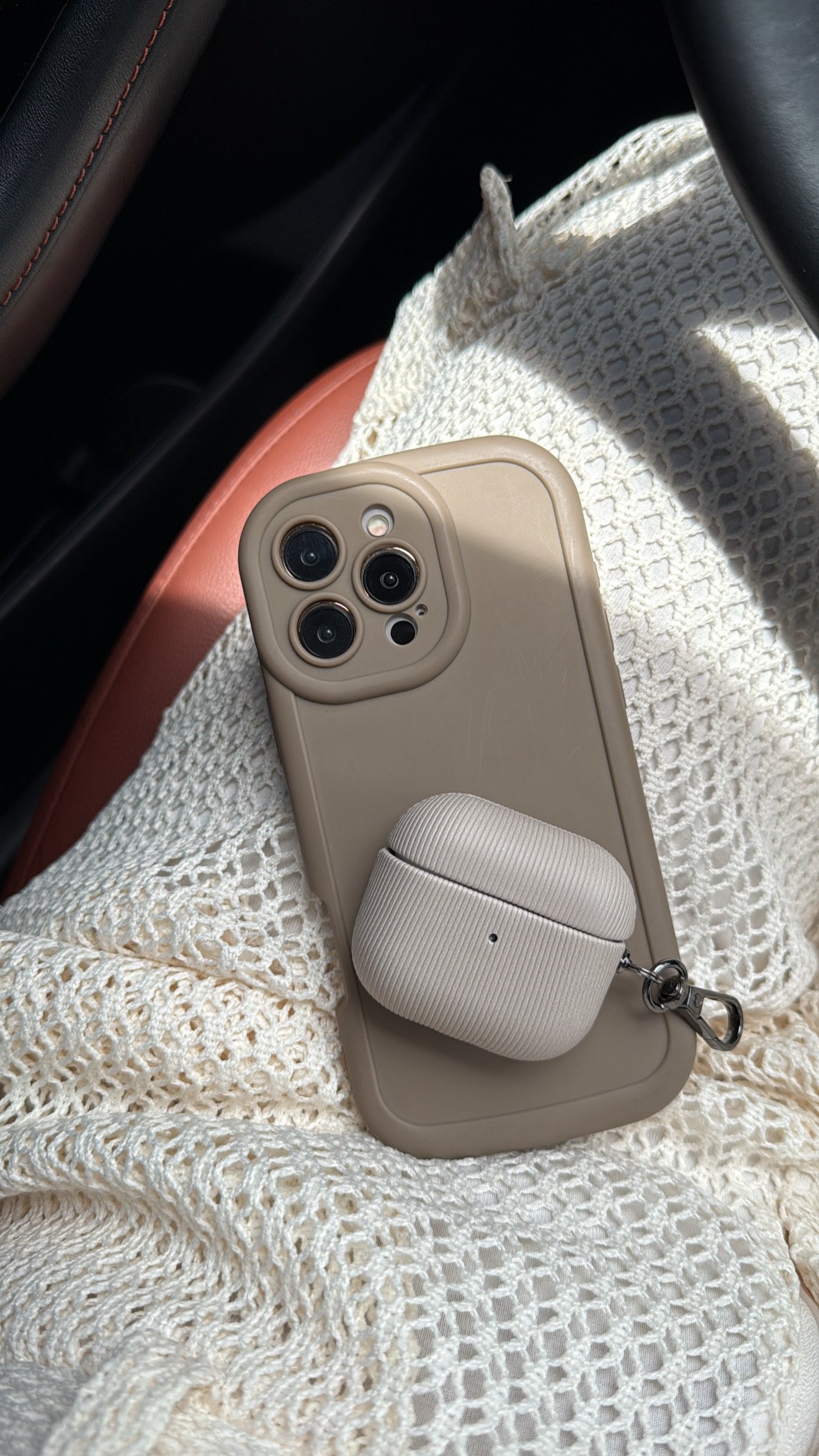Case AirPods Taupe