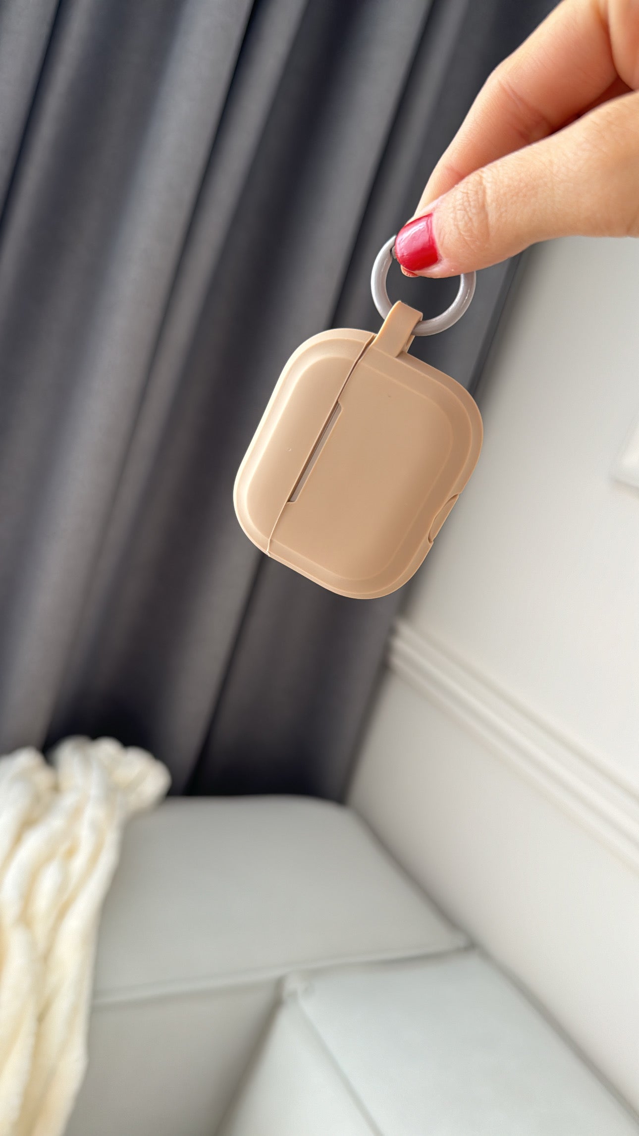 Case AirPods Avellana