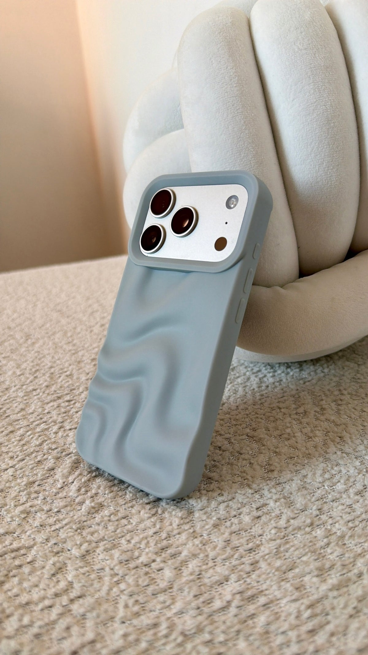 Case Melt Powder Blue