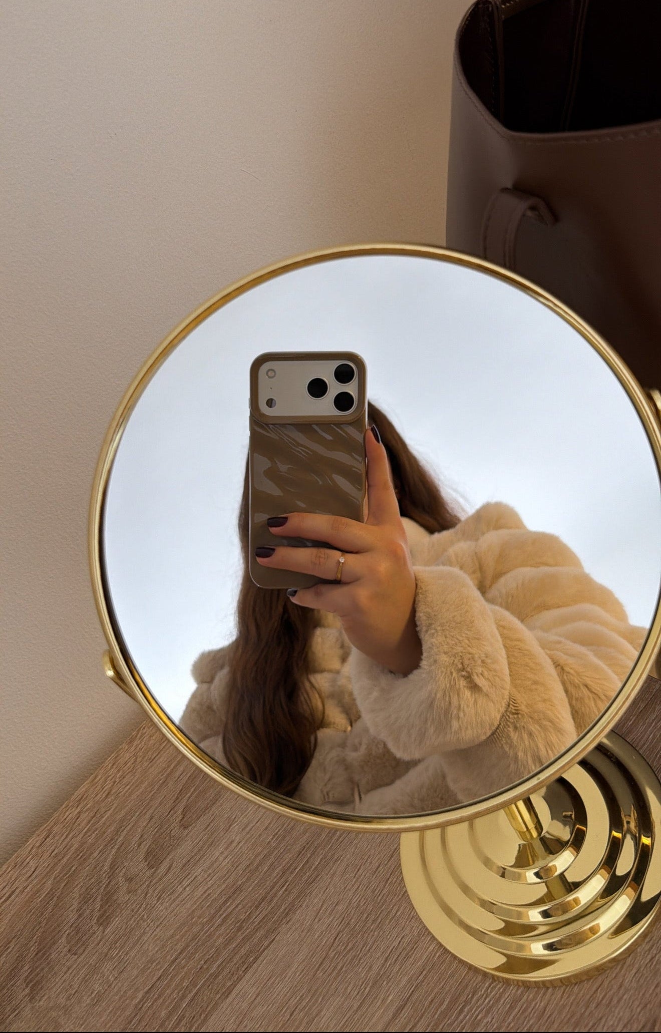 Case Wave Sand Latte