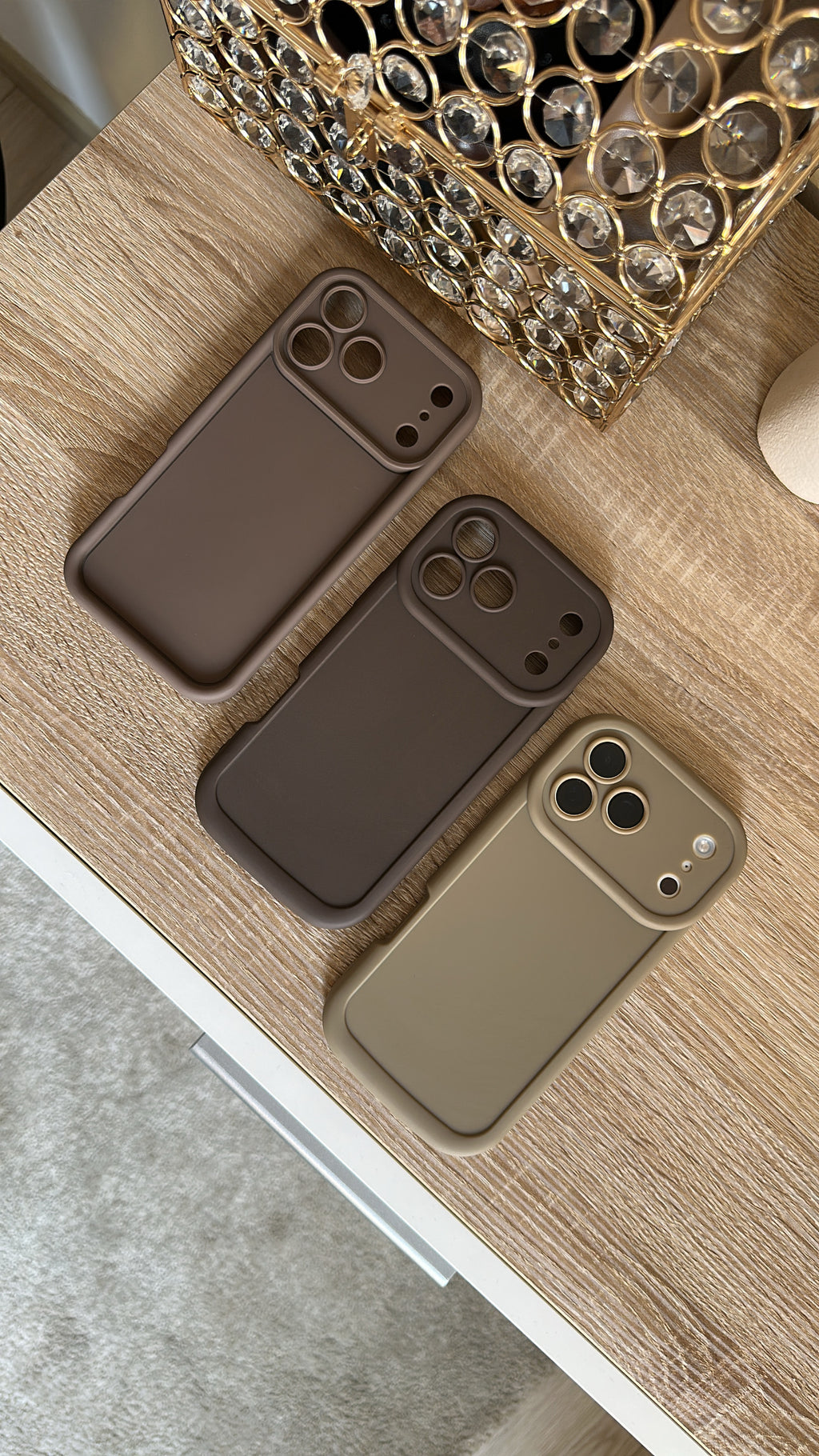 Case Frame Cocoa Cream