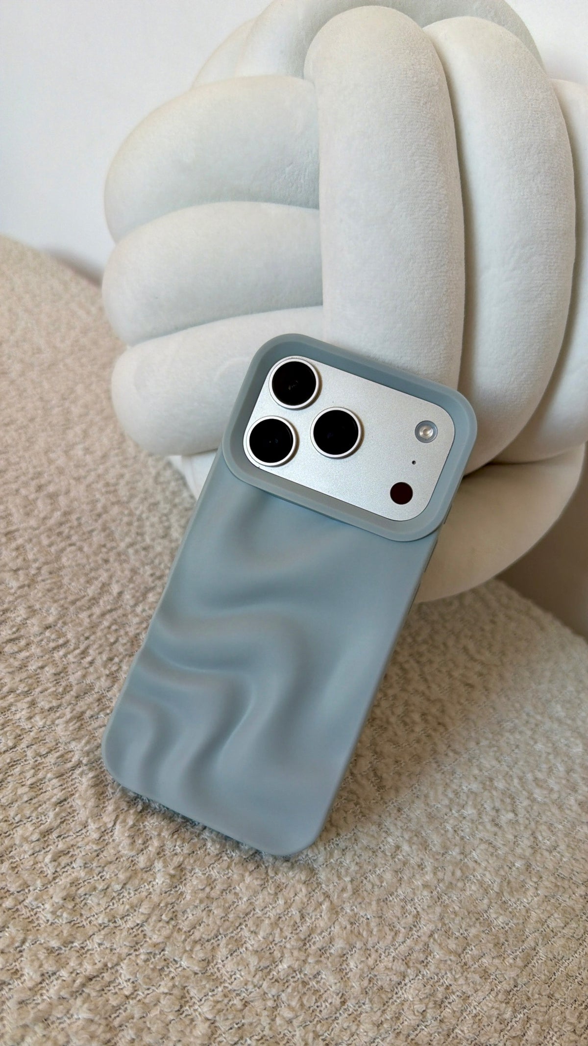 Case Melt Powder Blue