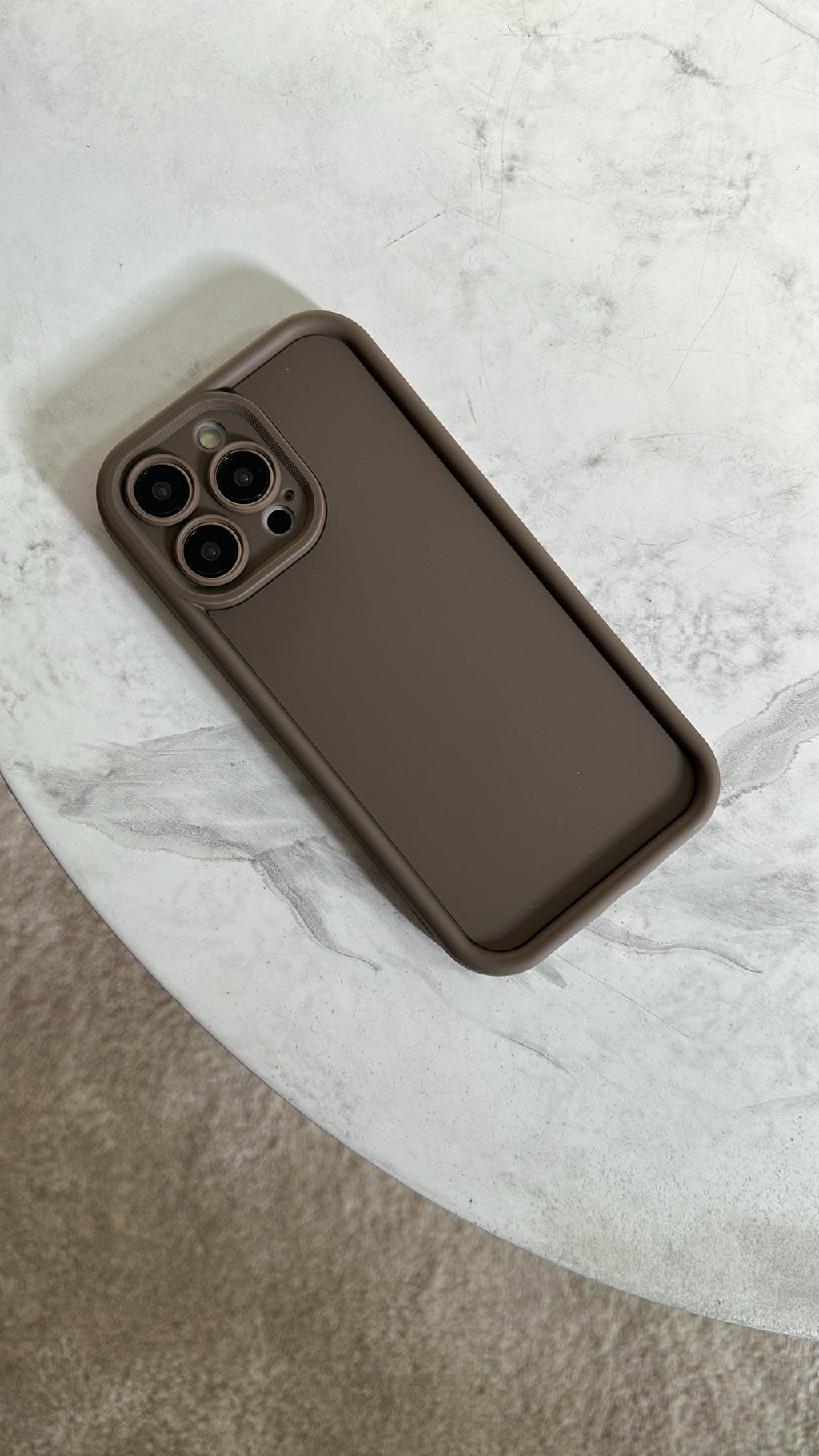 Case Frame Cocoa Cream