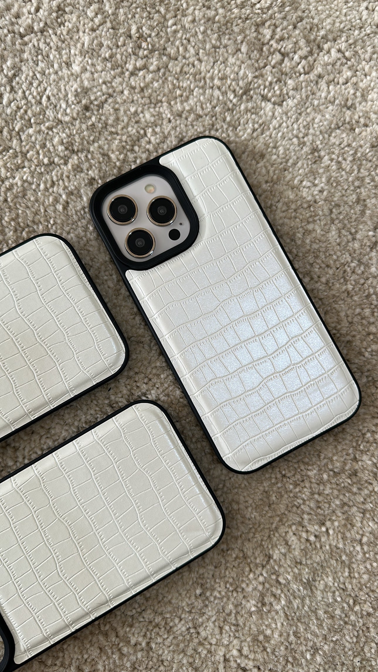 Case Leather White